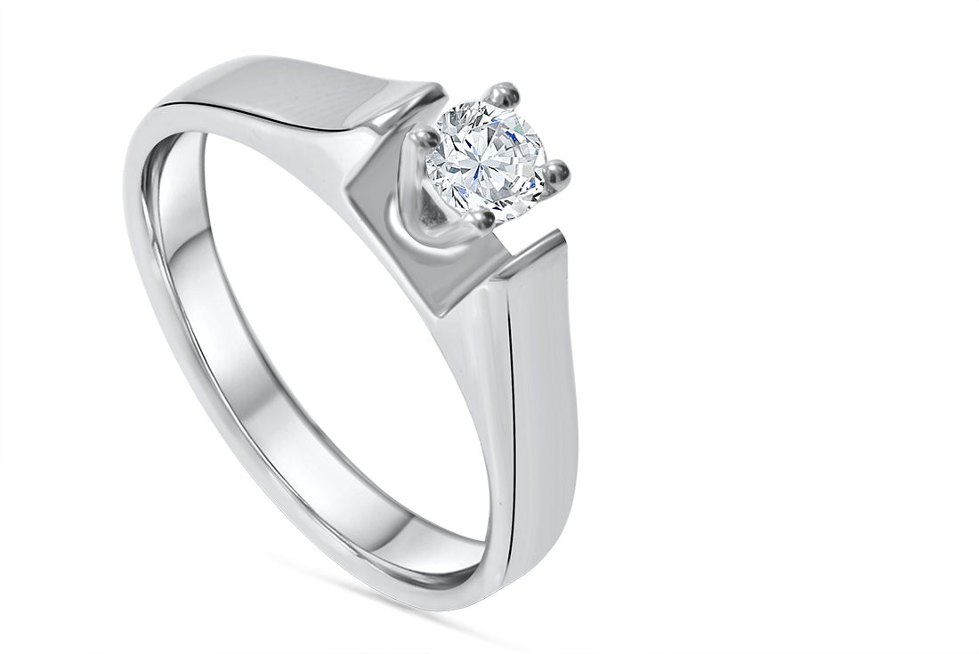 0.25ct Diamond Solitaire Engagement Ring in 18K White Gold