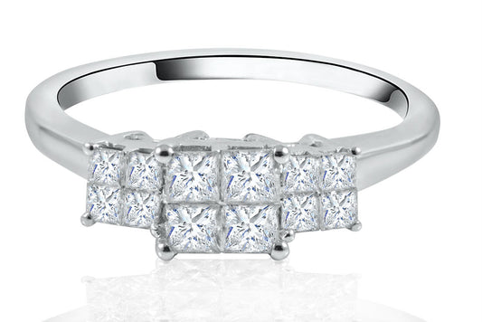 0.70ct Princess Cut Diamond Ring in 18K White Gold
